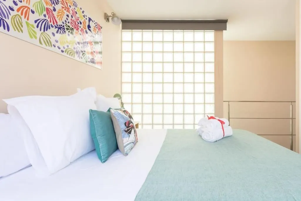 Apartamento ESSE Ático. Precioso ático con terraza en pleno centro Sevilla